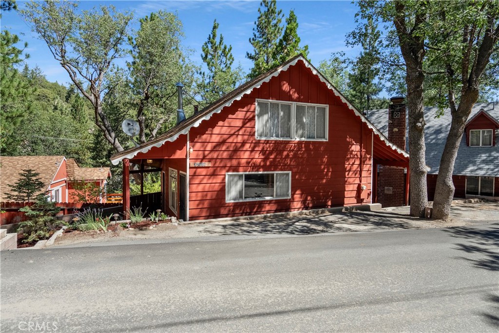 32806 Porcupine Lane