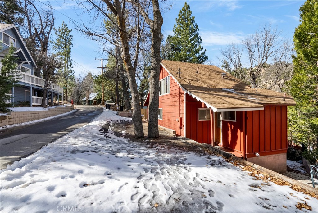 32806 Porcupine Lane