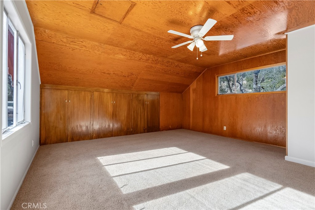 32806 Porcupine Lane