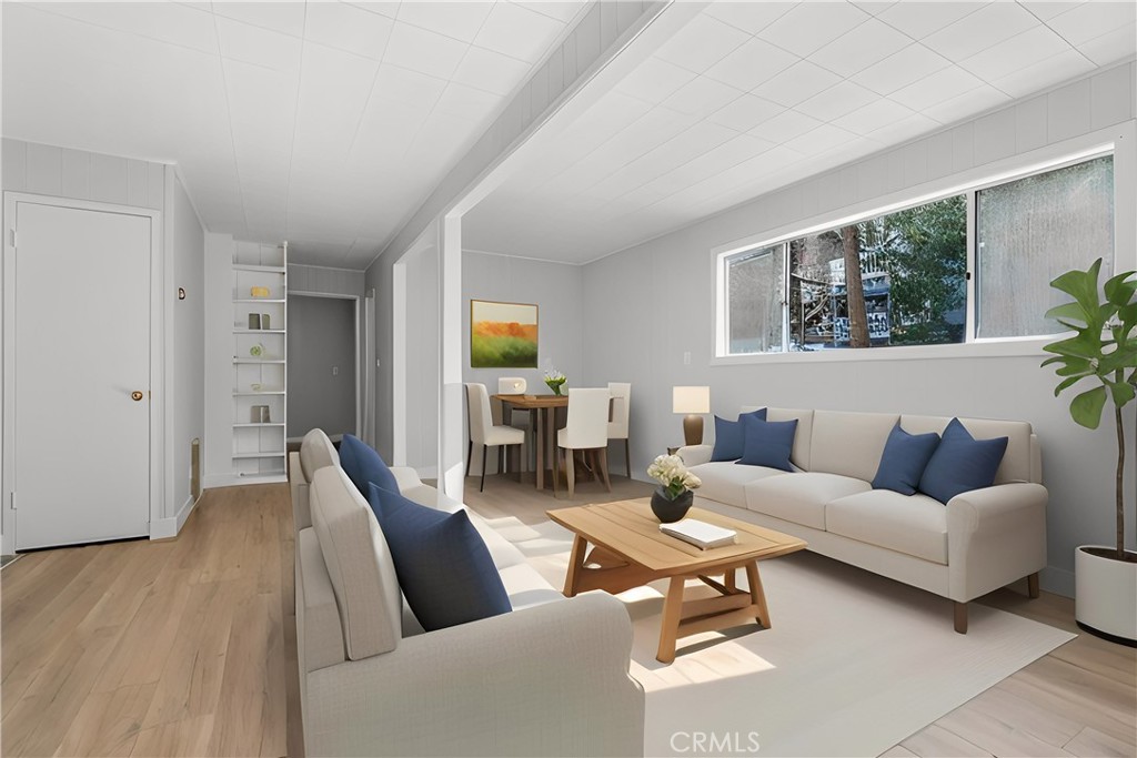 32806 Porcupine Lane