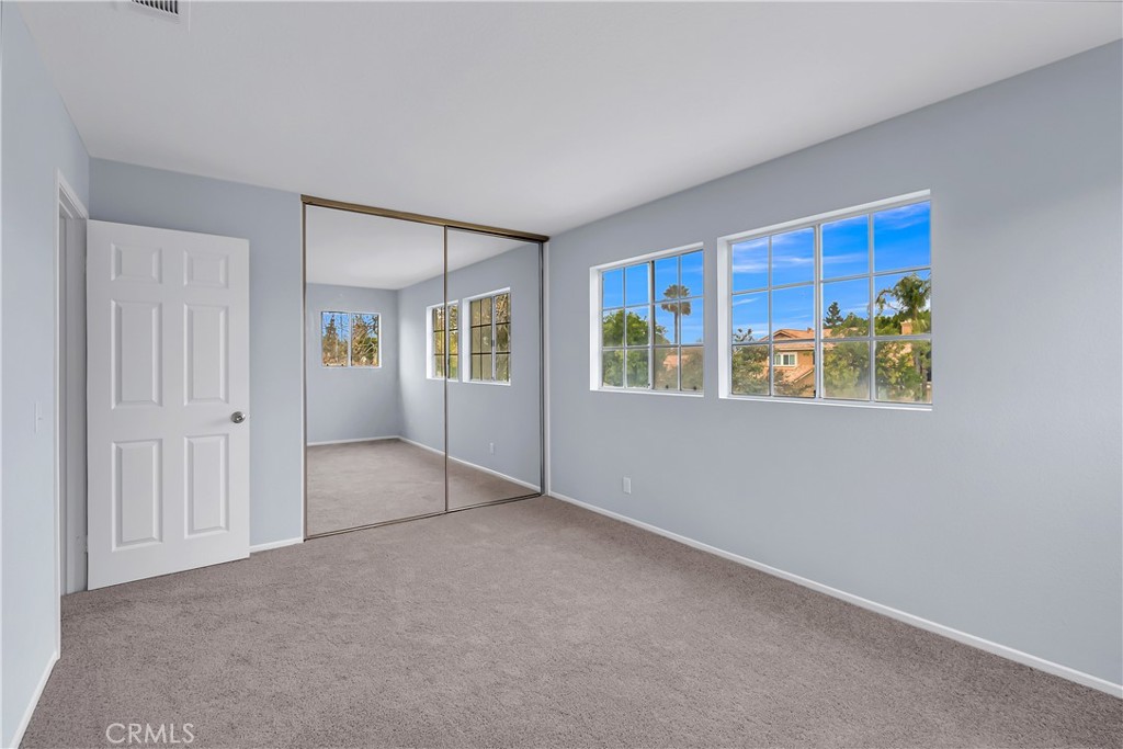 19363 Bridgewater Lane