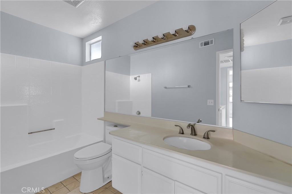 19363 Bridgewater Lane