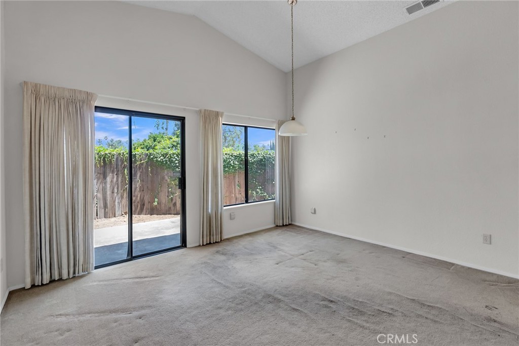 5050 Canyon Crest Drive 6