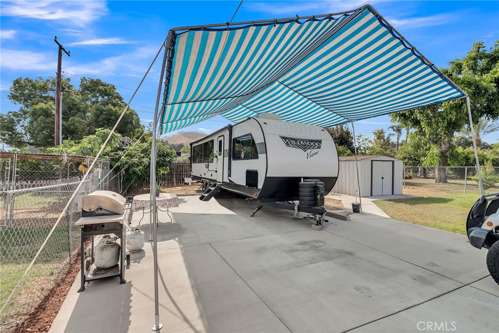 6370 Riverside Avenue