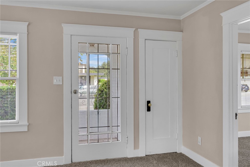 6370 Riverside Avenue