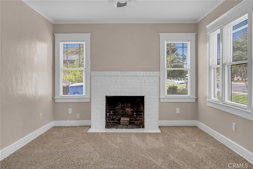 6370 Riverside Avenue