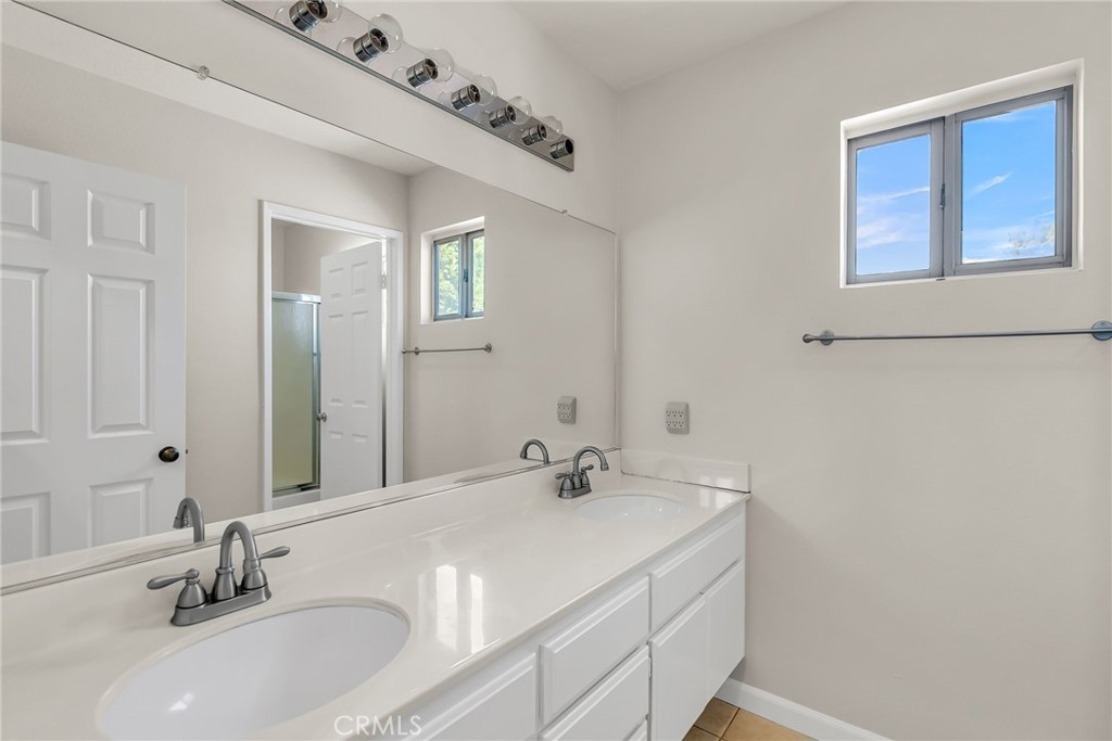 29253 Greenbrier Place