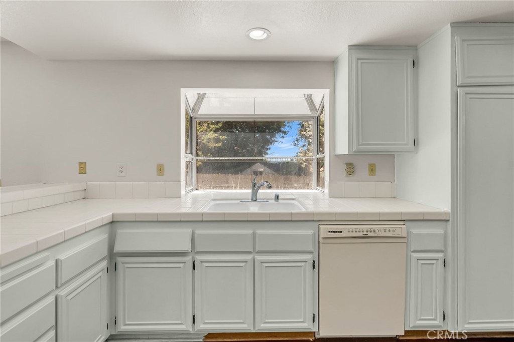 29253 Greenbrier Place