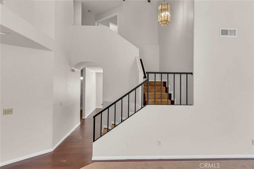 29253 Greenbrier Place