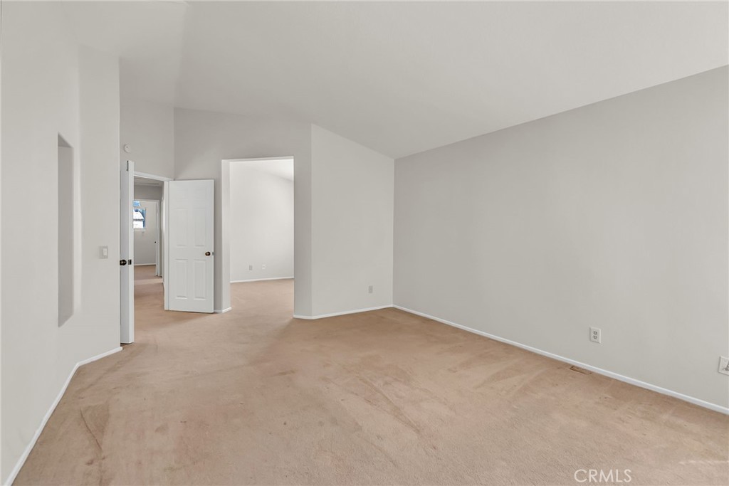 29253 Greenbrier Place