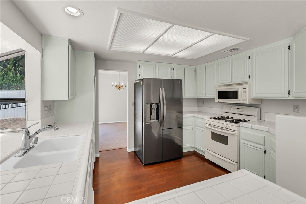 29253 Greenbrier Place