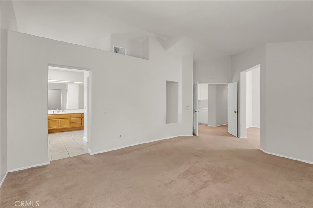 29253 Greenbrier Place