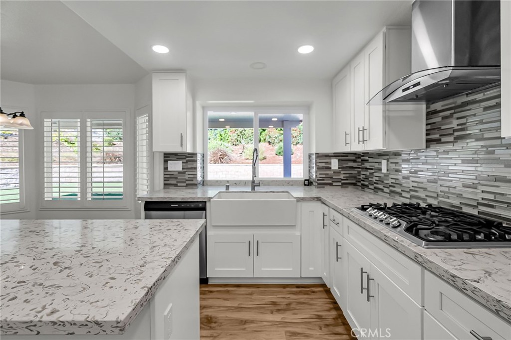 13982 Claremont Lane