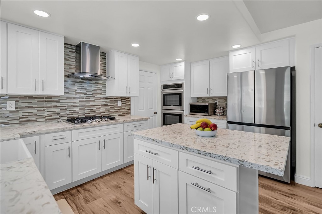 13982 Claremont Lane