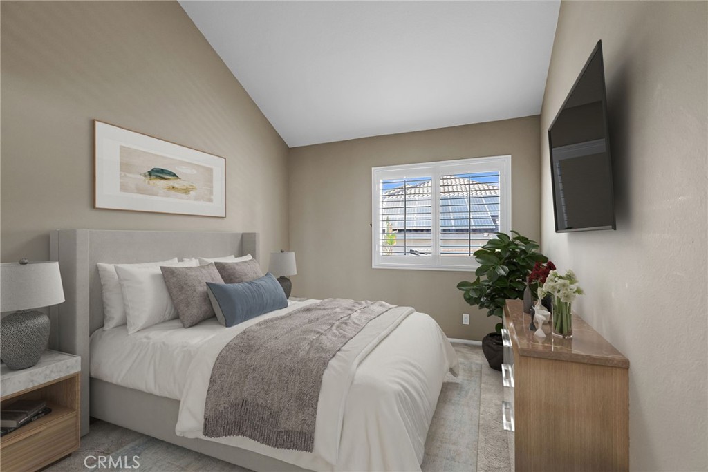 13982 Claremont Lane