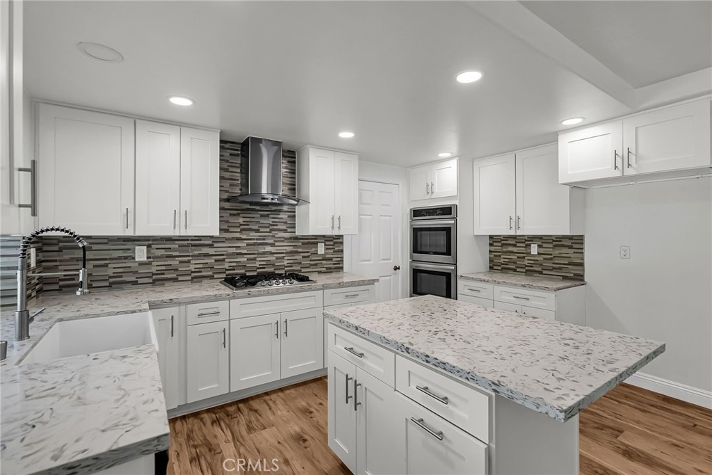 13982 Claremont Lane