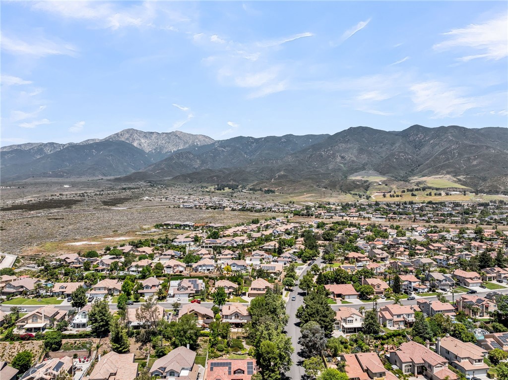 13982 Claremont Lane