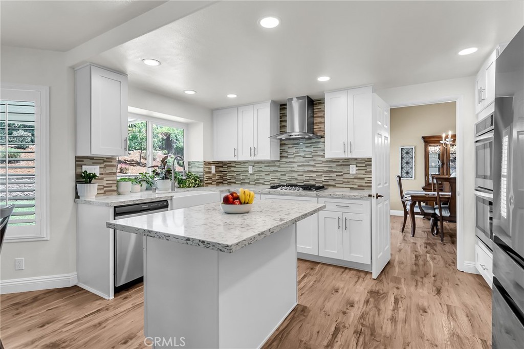 13982 Claremont Lane