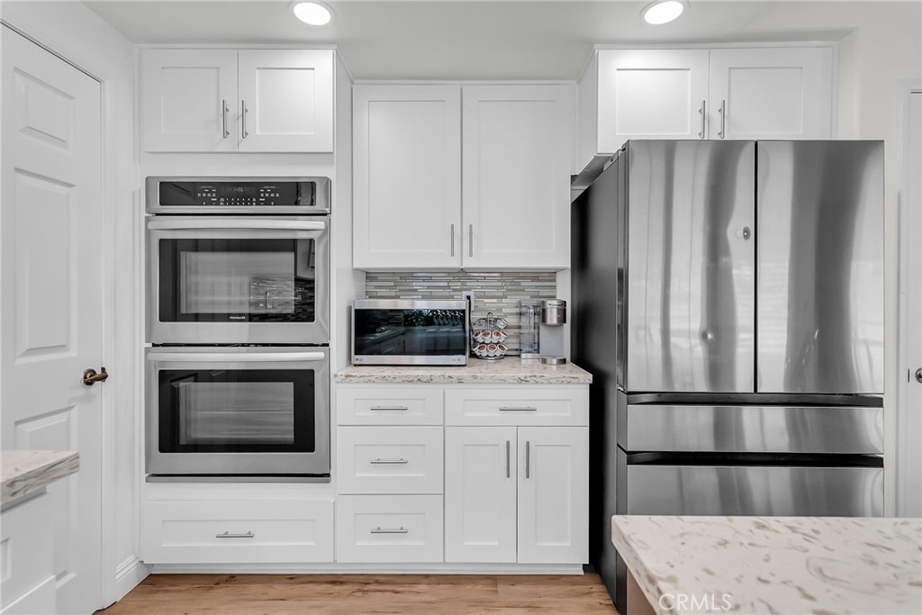 13982 Claremont Lane