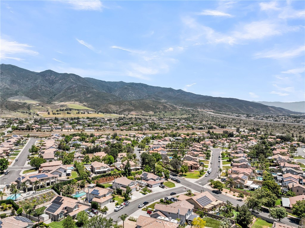 13982 Claremont Lane