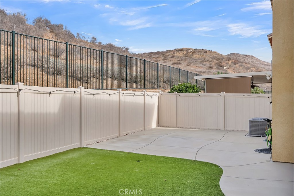 34234 Parkside Drive