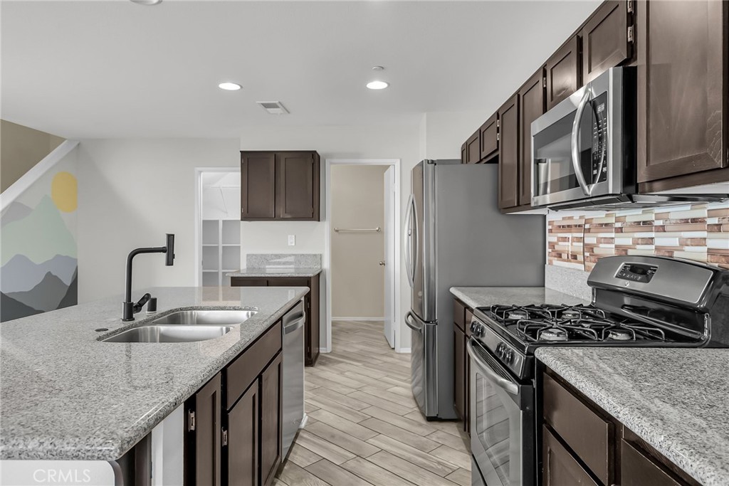 34234 Parkside Drive