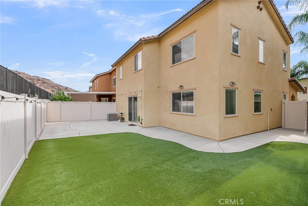 34234 Parkside Drive