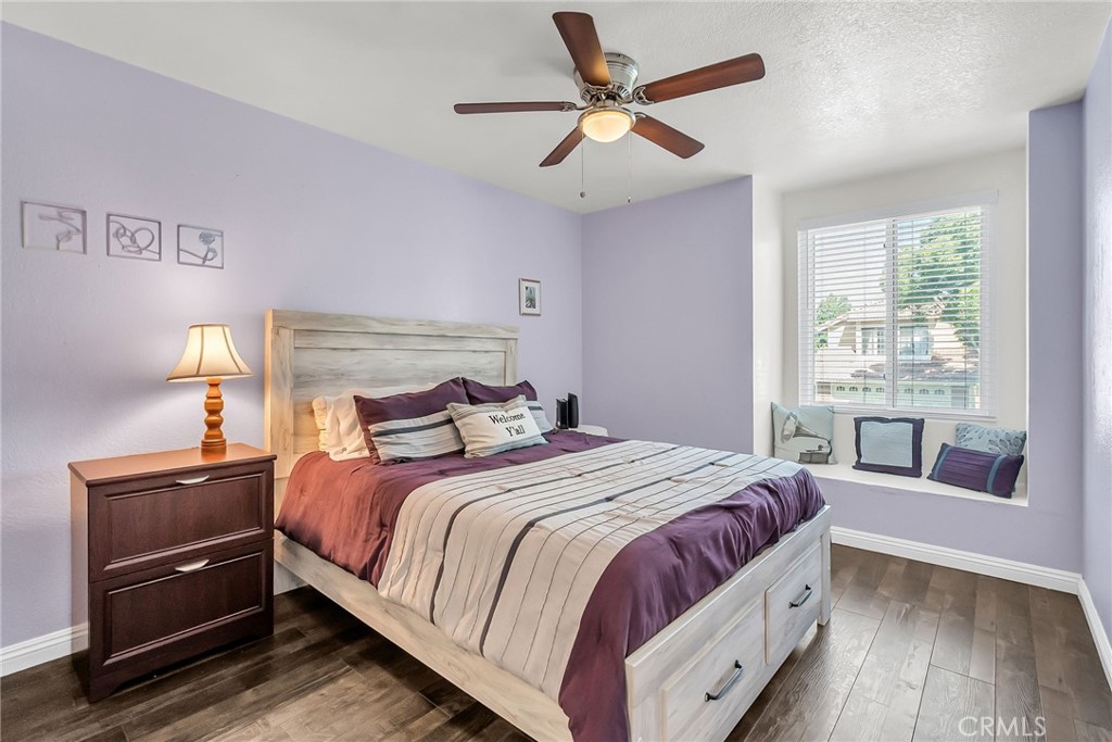 1105 W Victoria Street