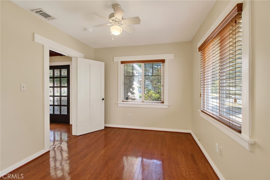3660 Linwood