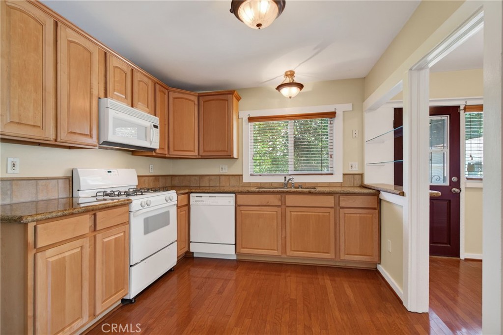 3660 Linwood