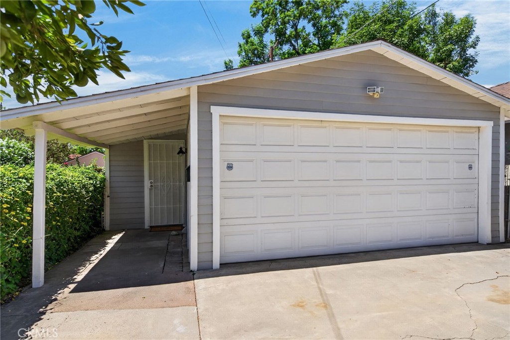 3660 Linwood
