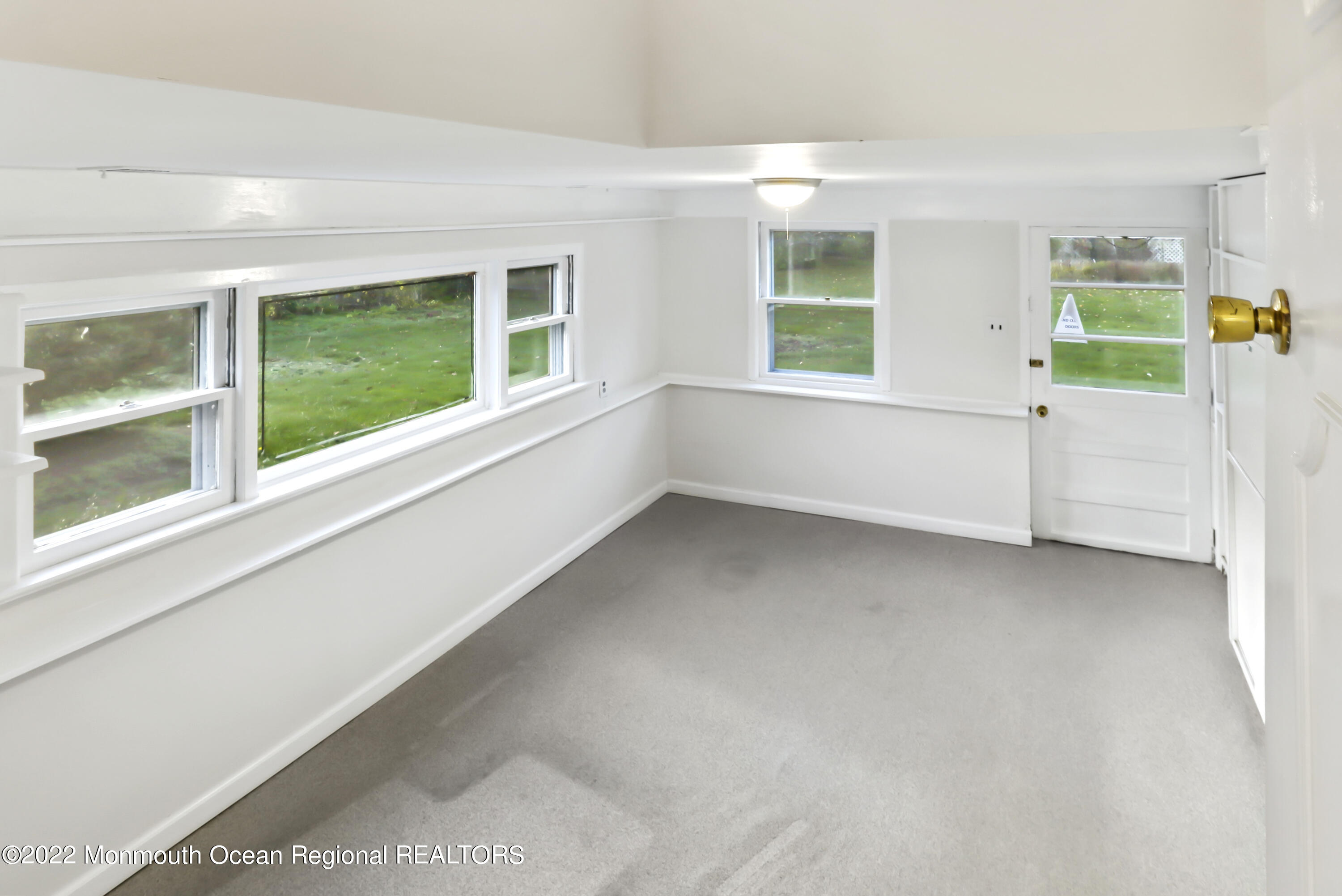 41 Kenneth Terrace W