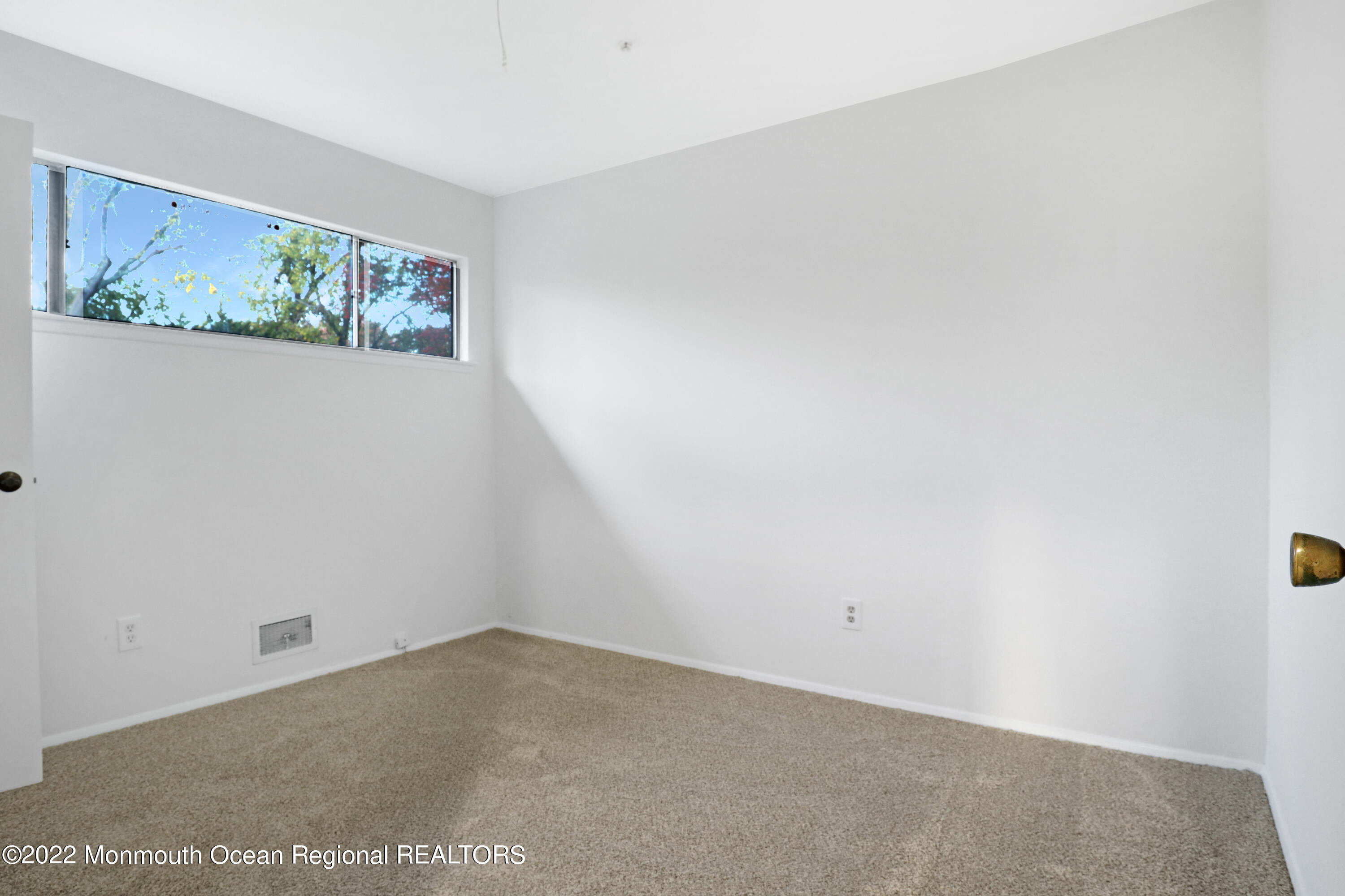 41 Kenneth Terrace W