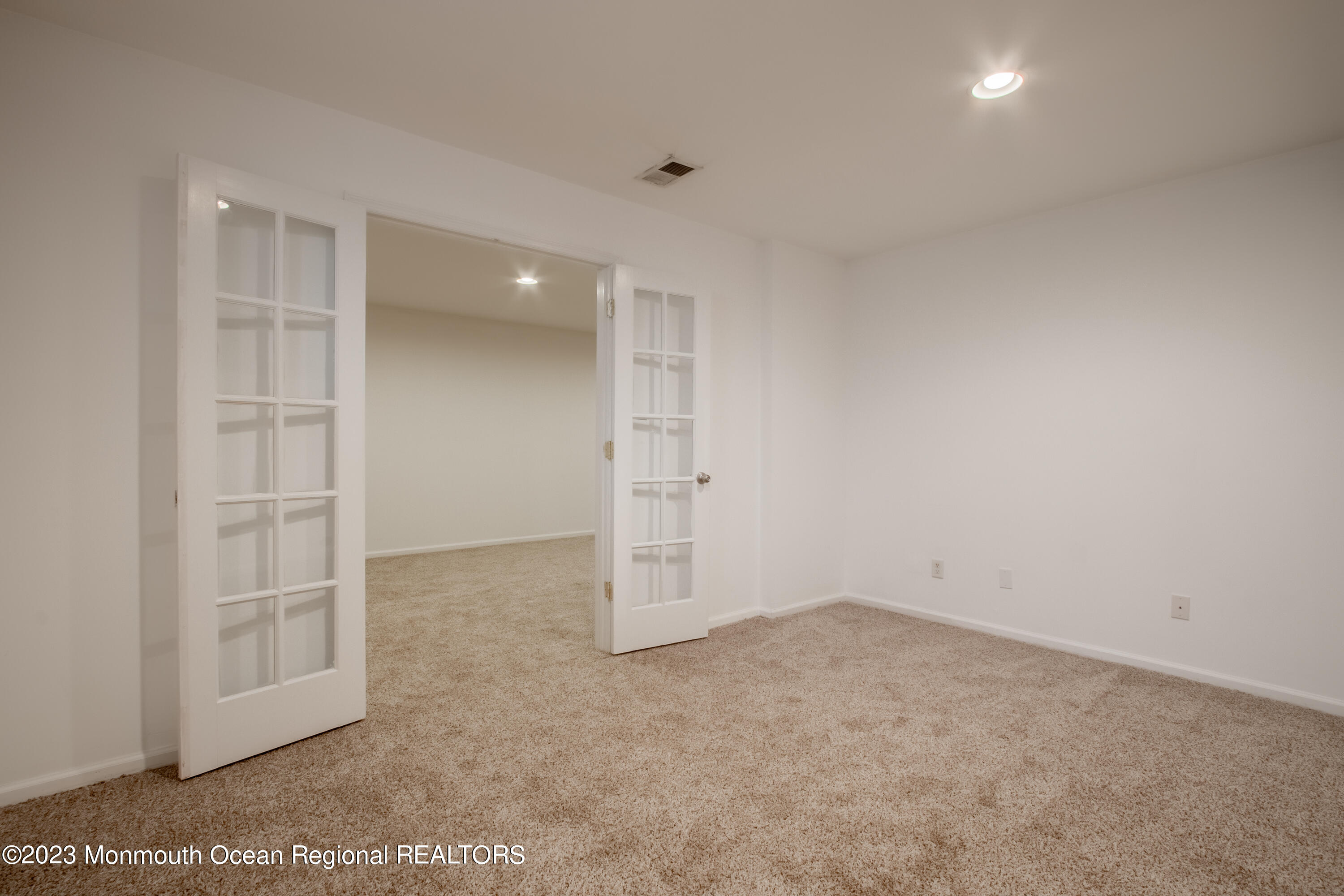 98 Shore Drive S Unit: 36