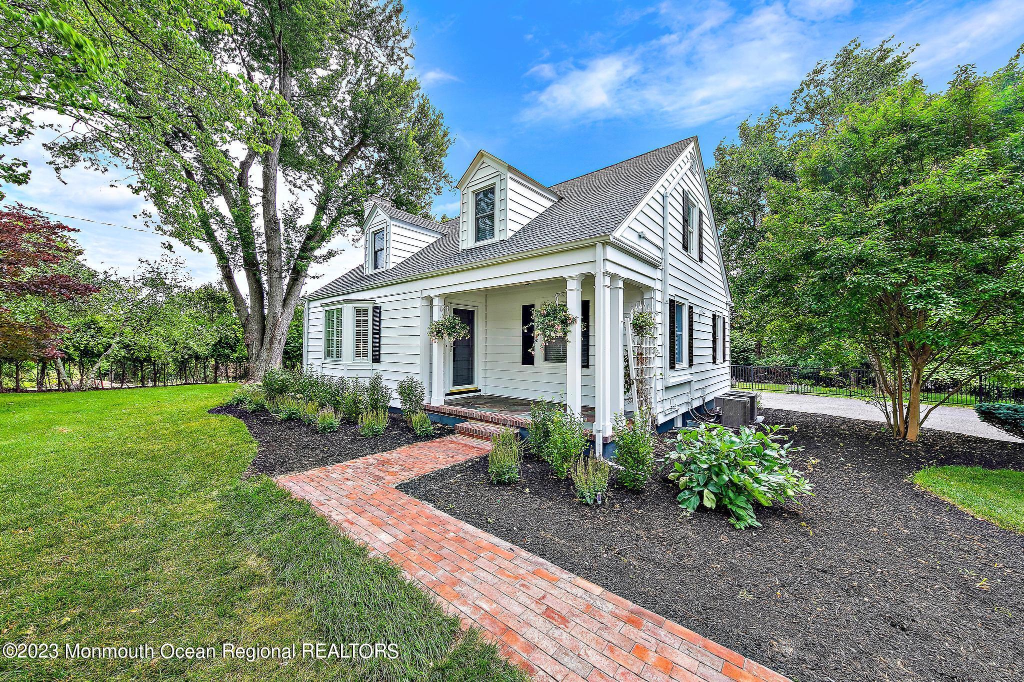 942 Middletown Lincroft Road