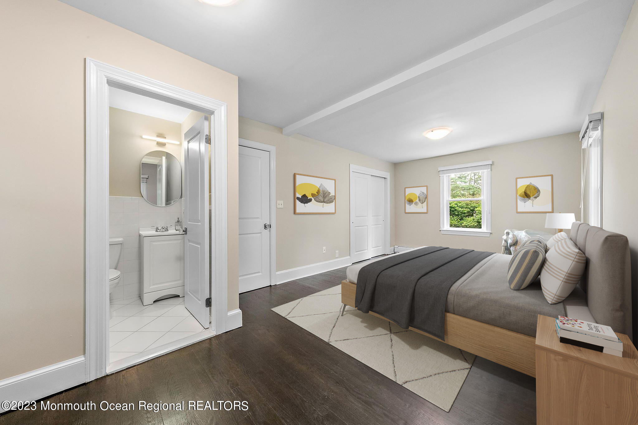 942 Middletown Lincroft Road