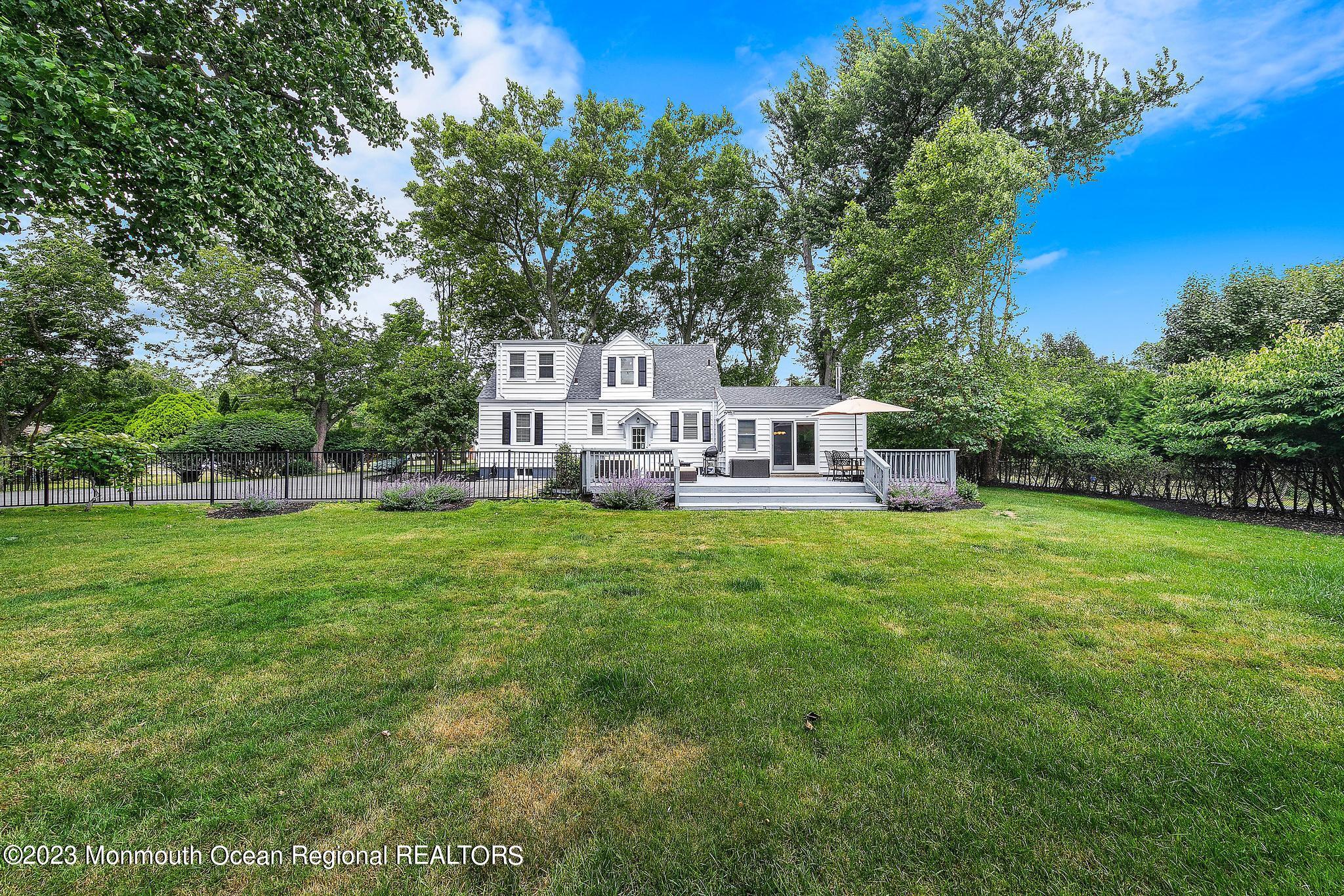 942 Middletown Lincroft Road