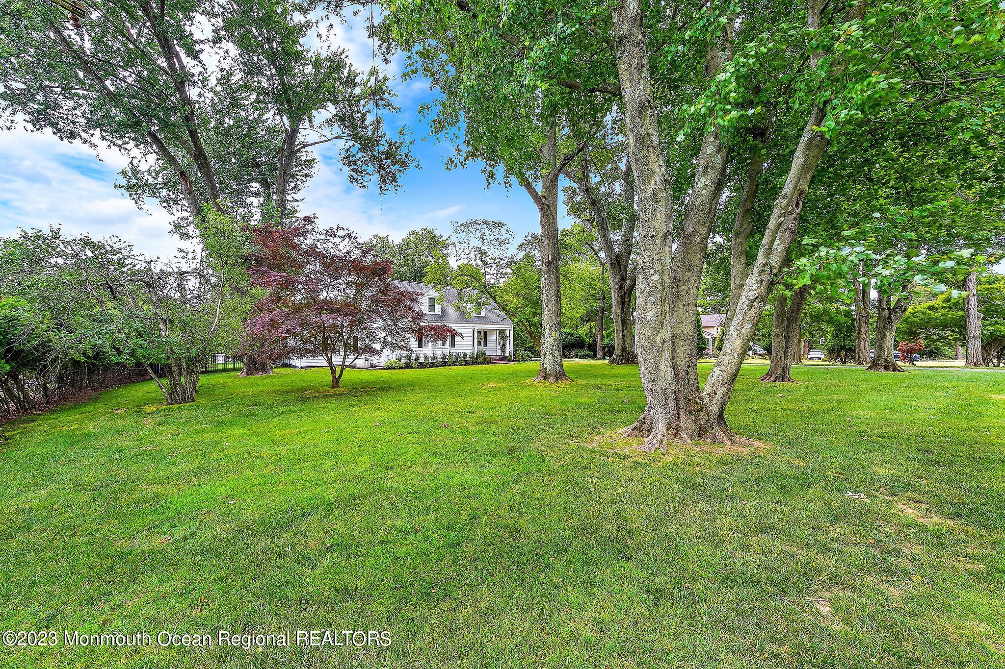 942 Middletown Lincroft Road