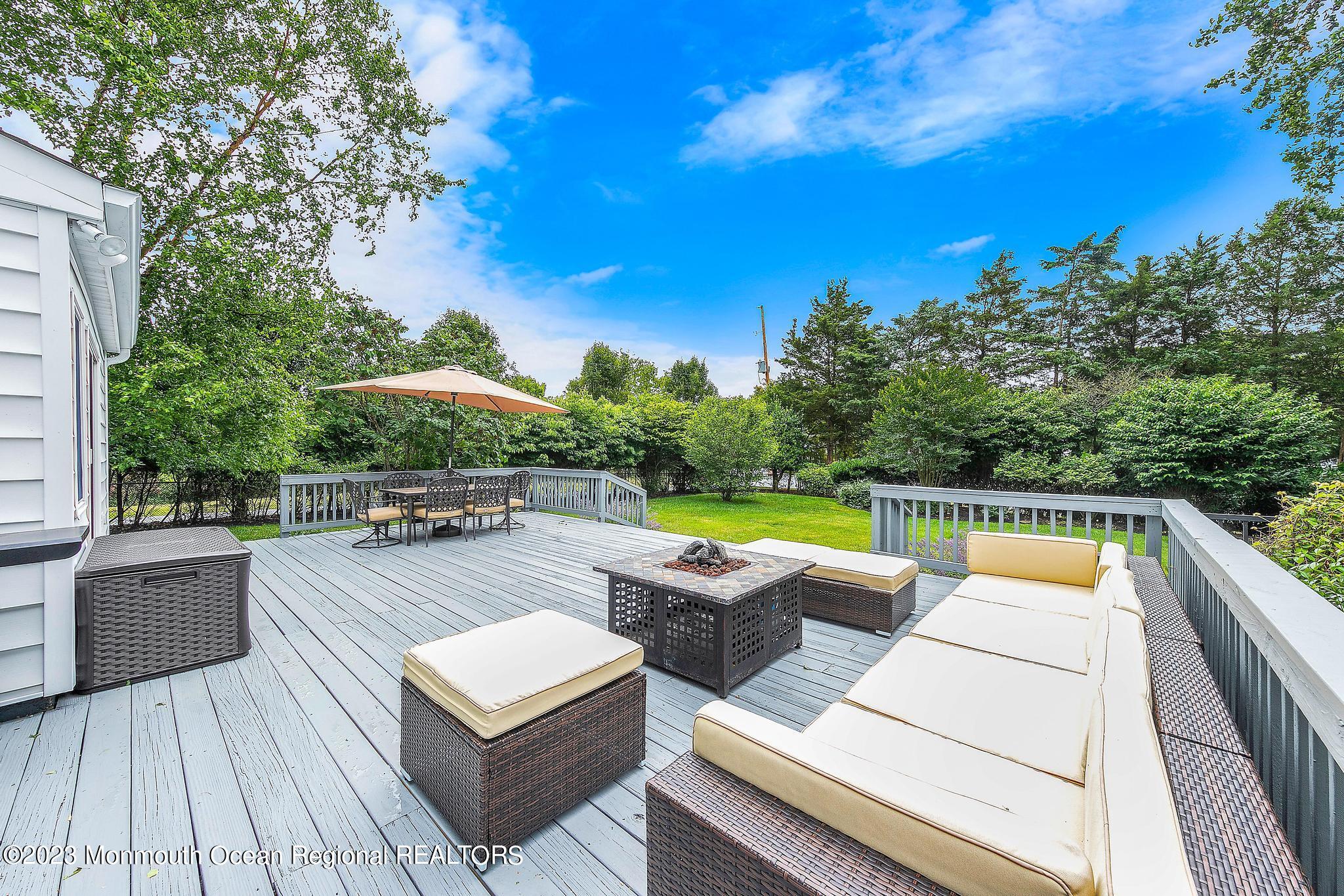 942 Middletown Lincroft Road