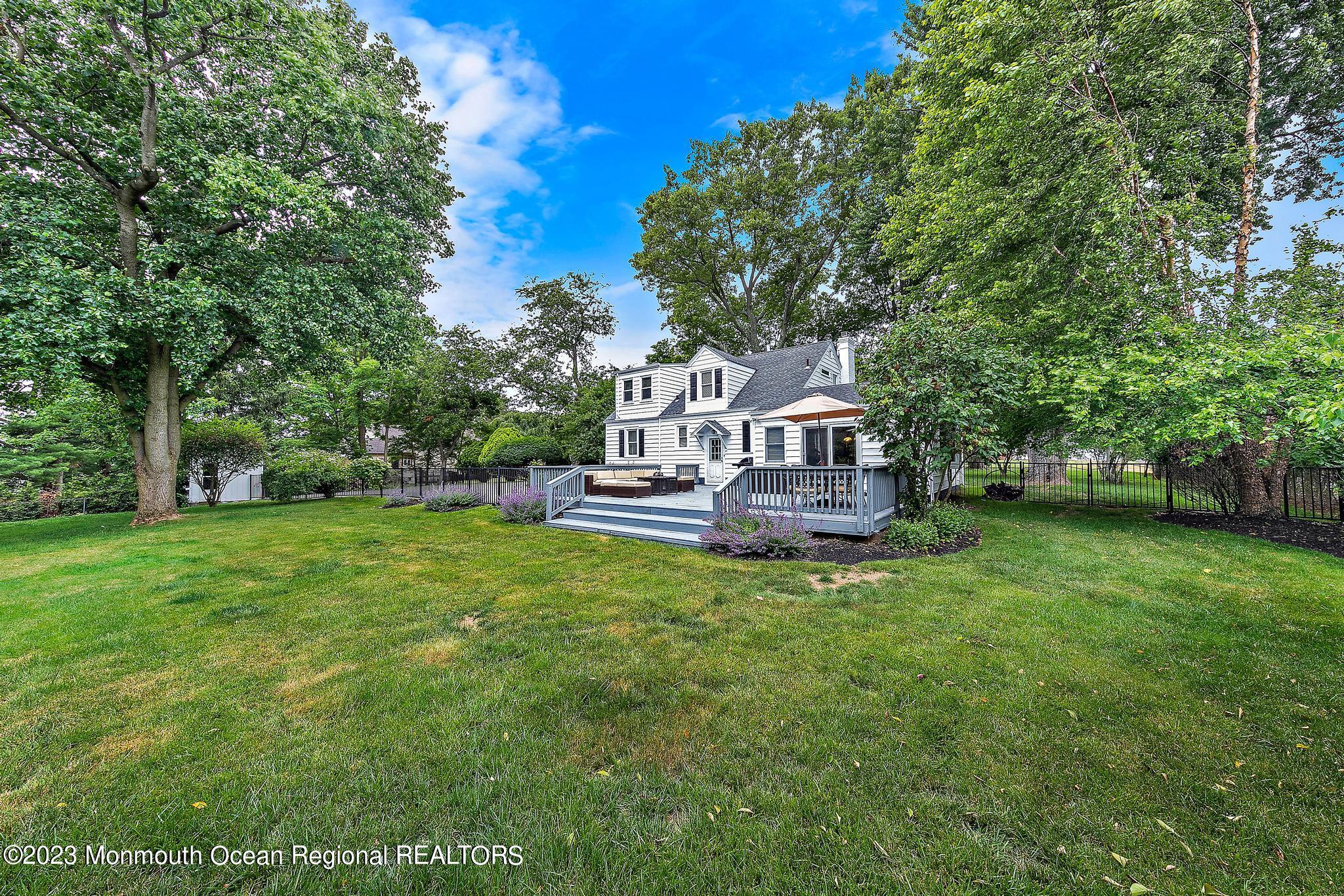 942 Middletown Lincroft Road