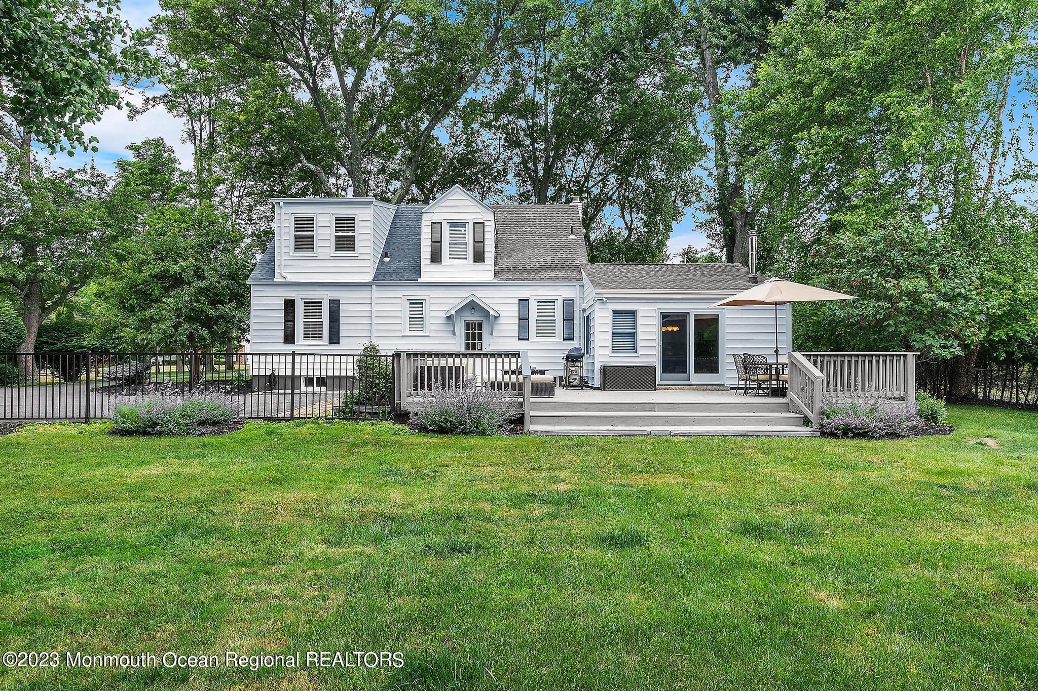 942 Middletown Lincroft Road