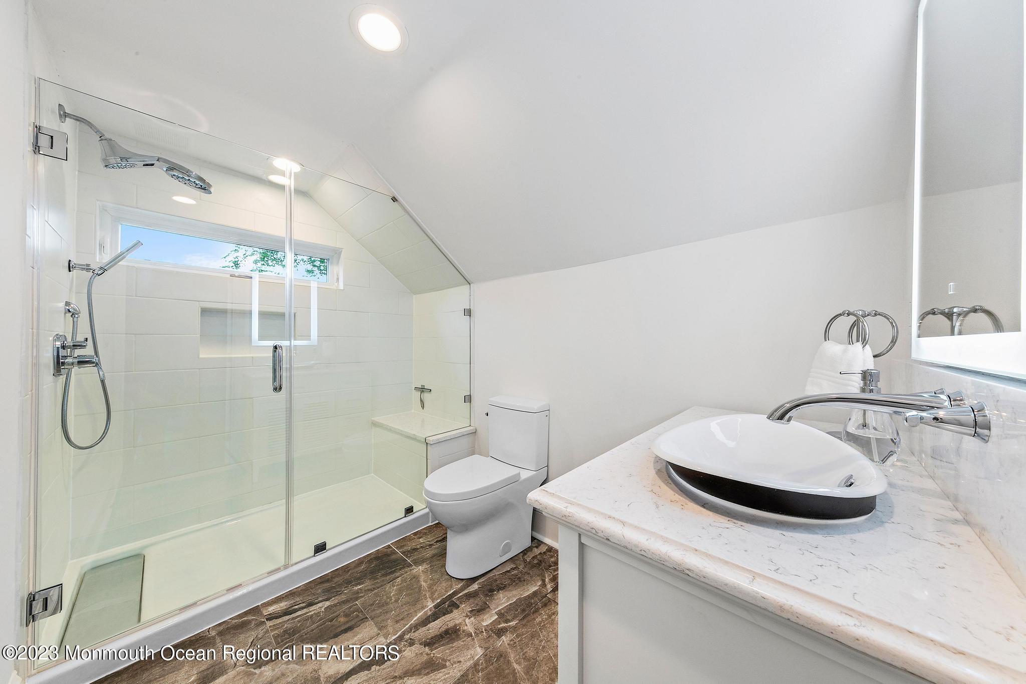 942 Middletown Lincroft Road