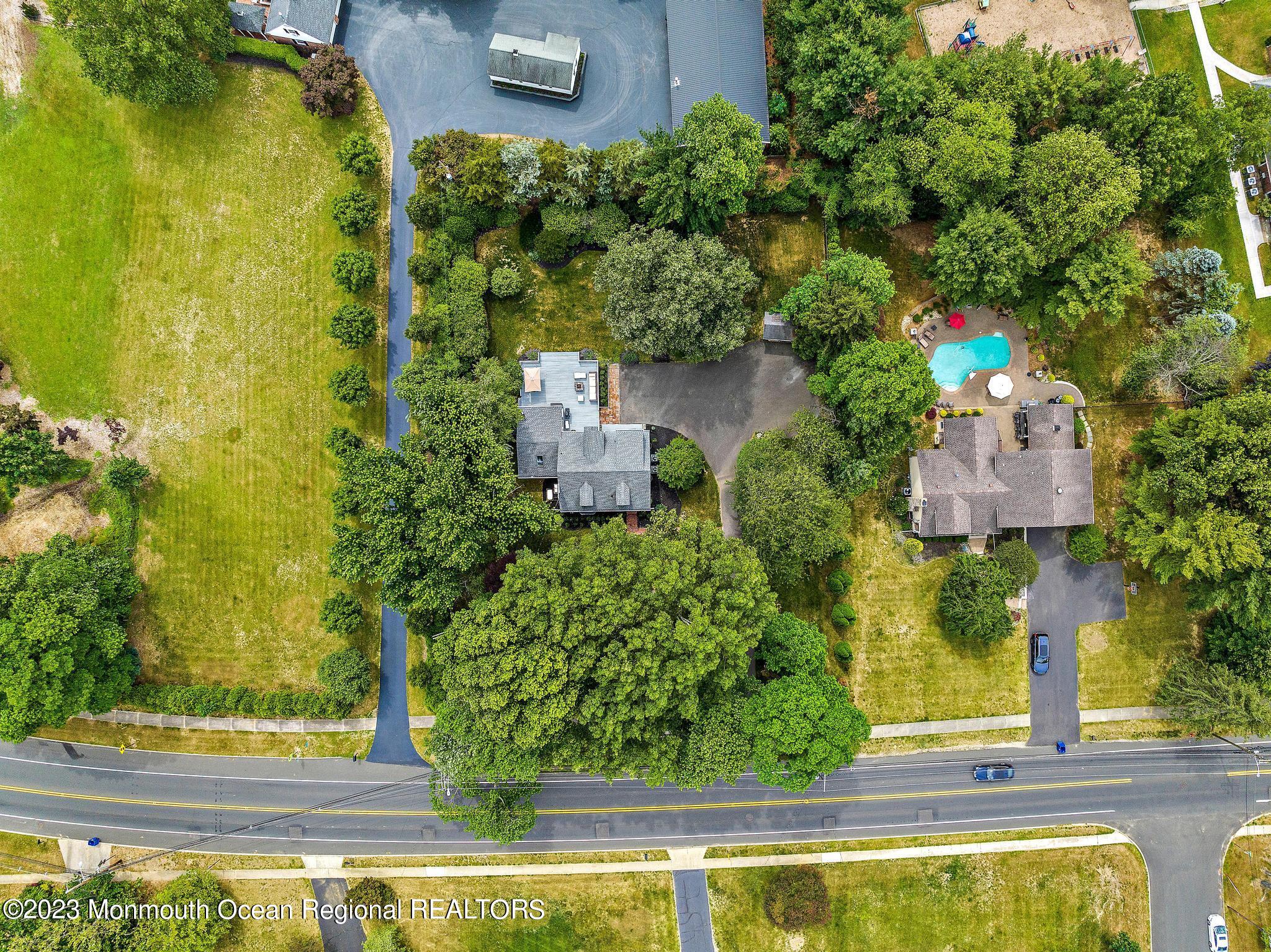 942 Middletown Lincroft Road