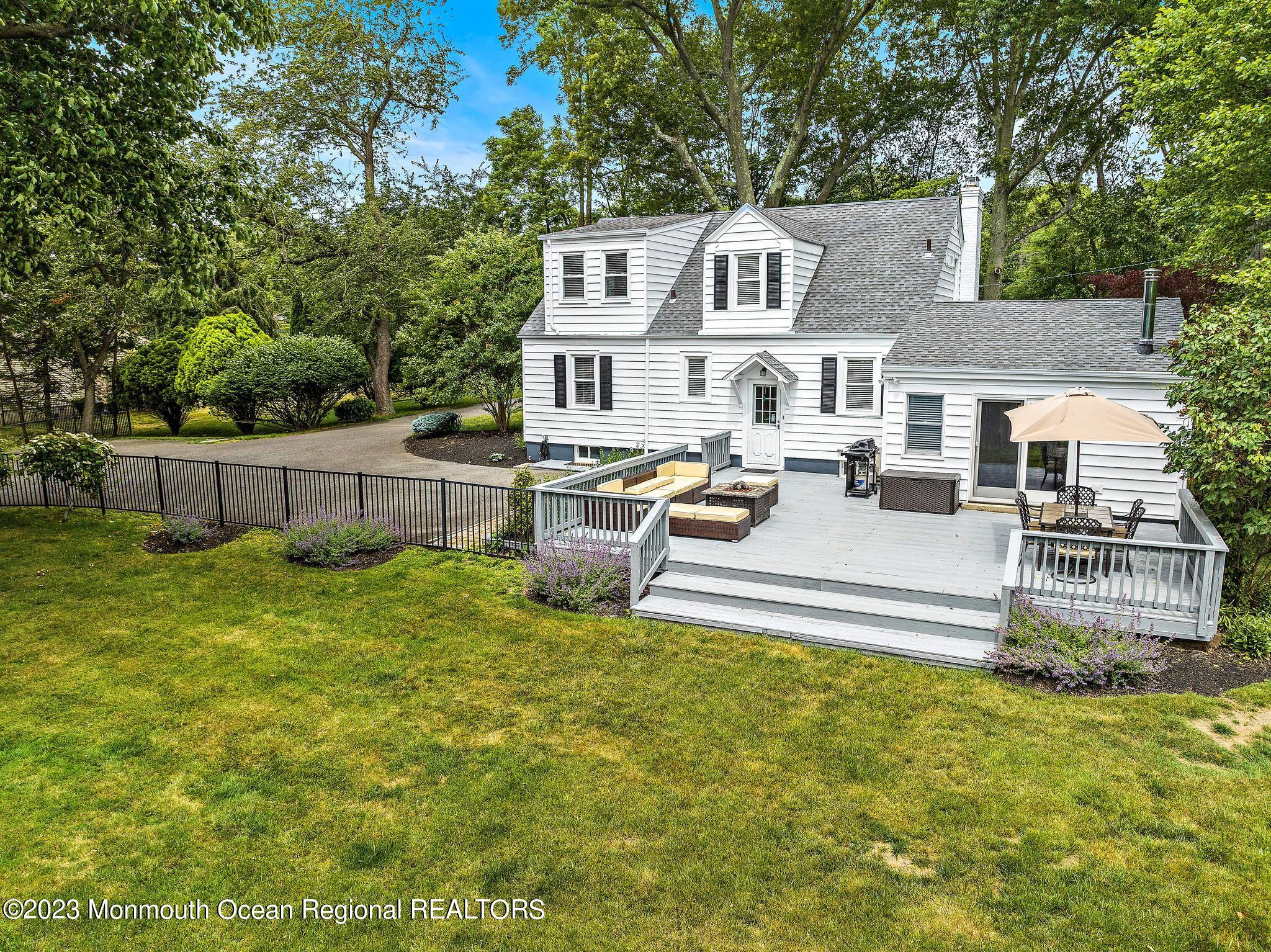 942 Middletown Lincroft Road