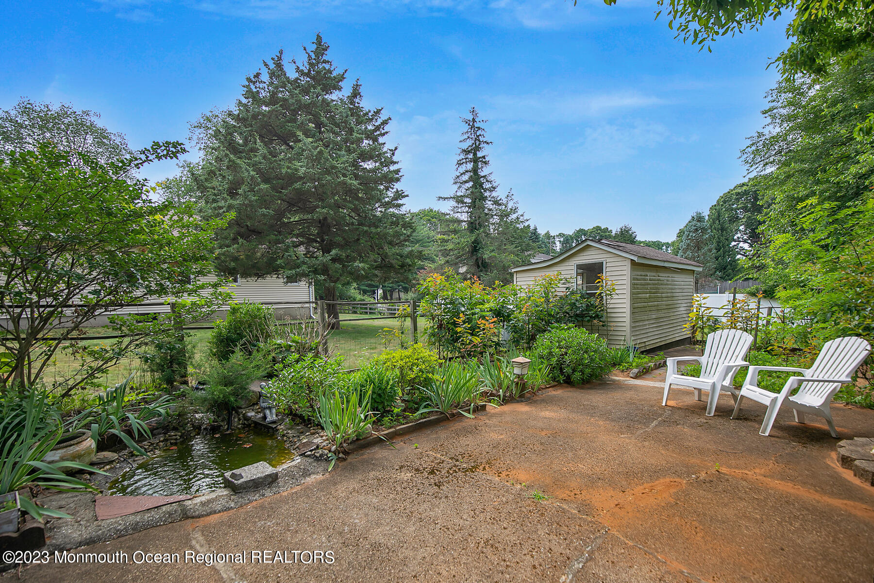 112 Middletown Lincroft Road