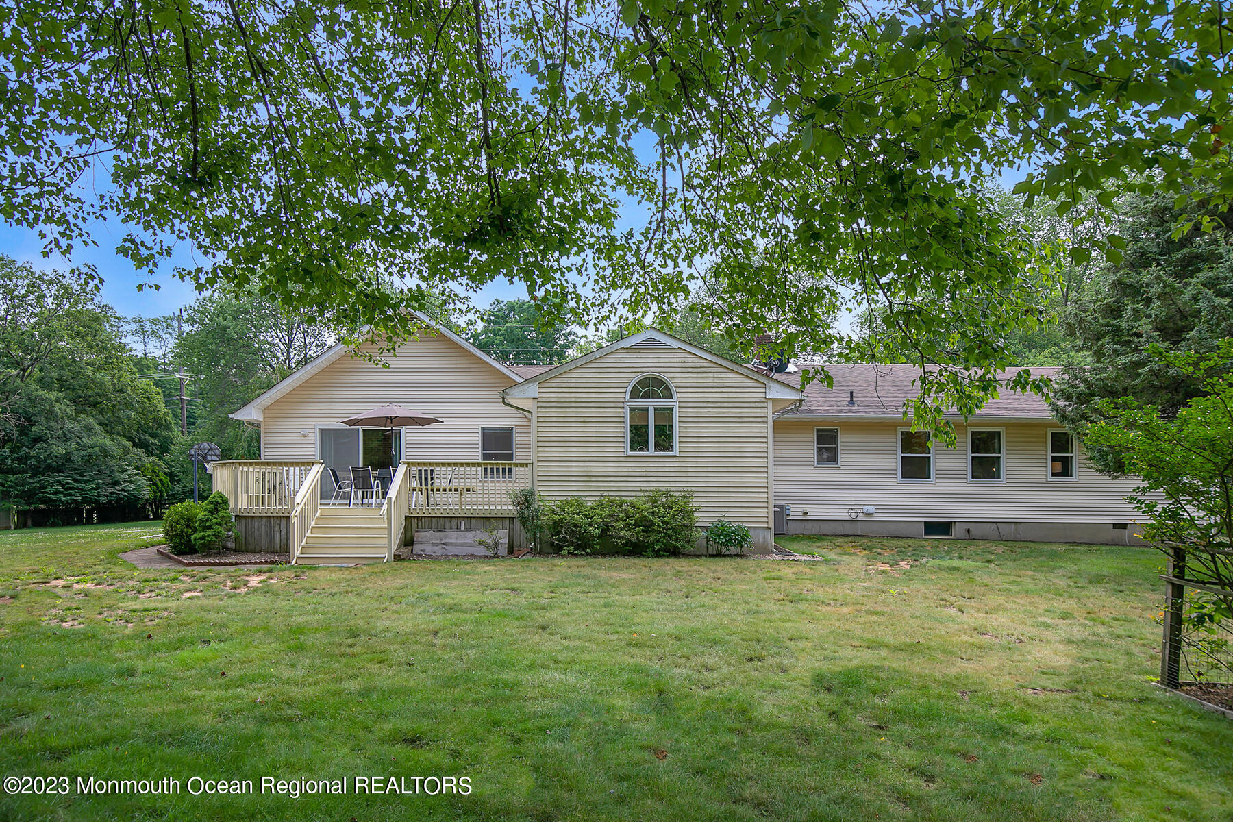 112 Middletown Lincroft Road