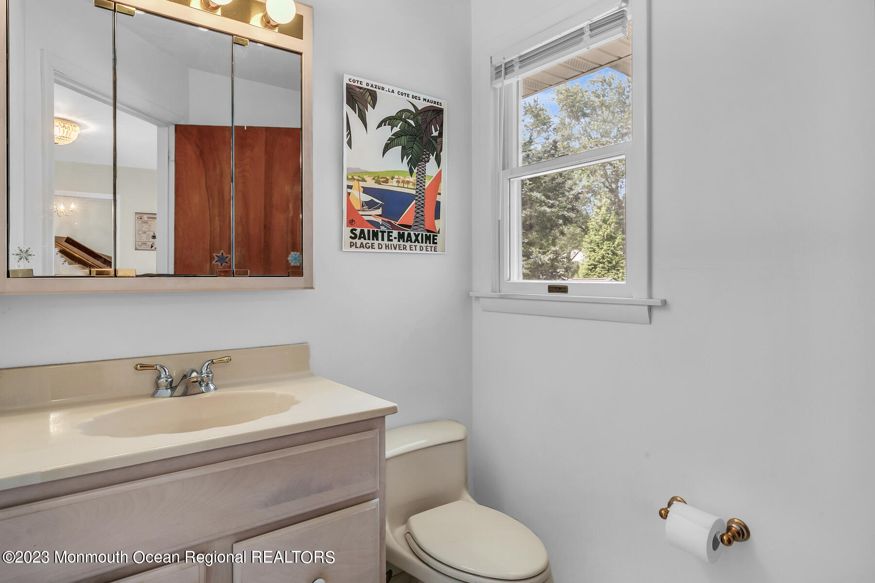 112 Middletown Lincroft Road