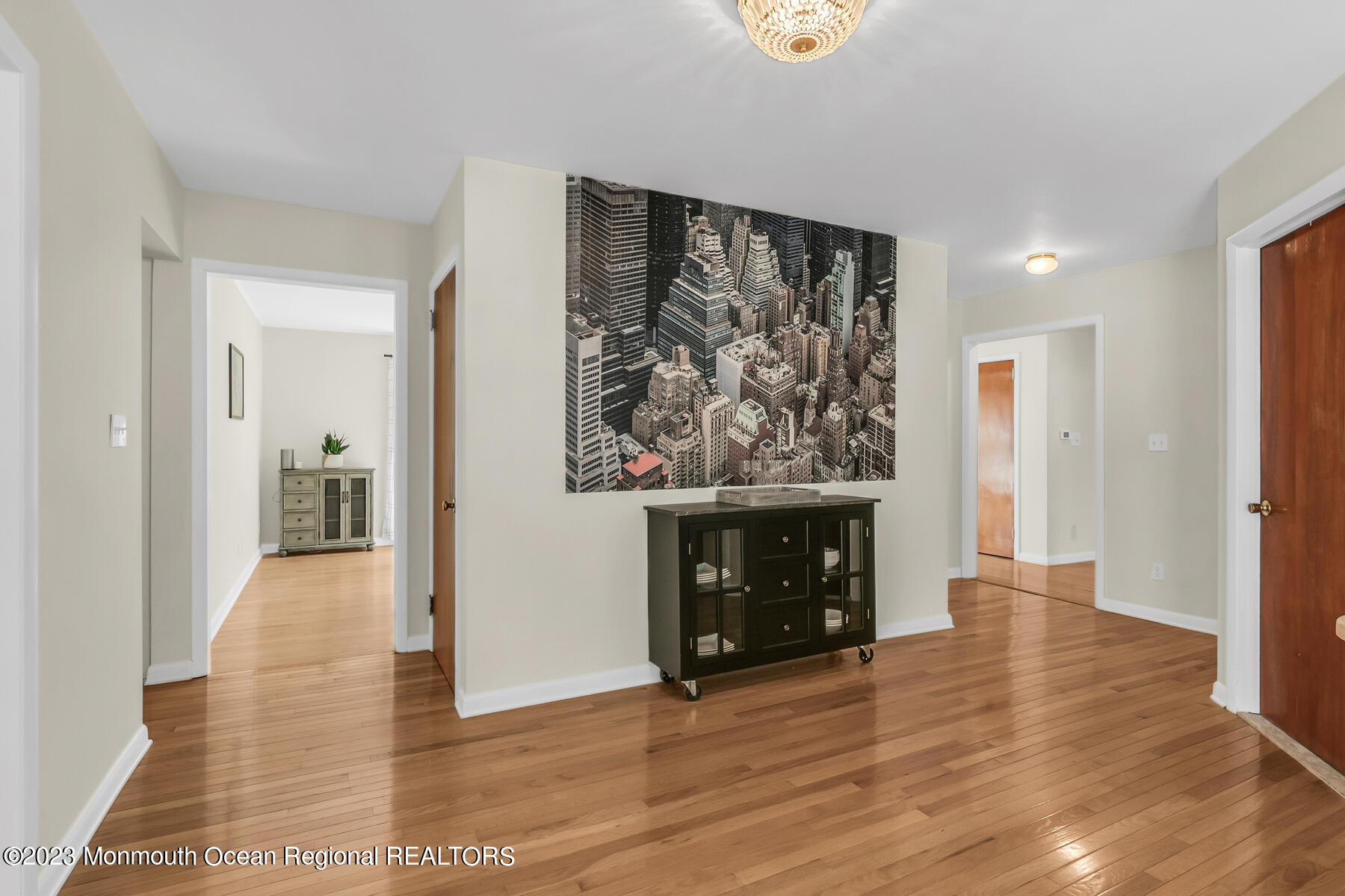 112 Middletown Lincroft Road