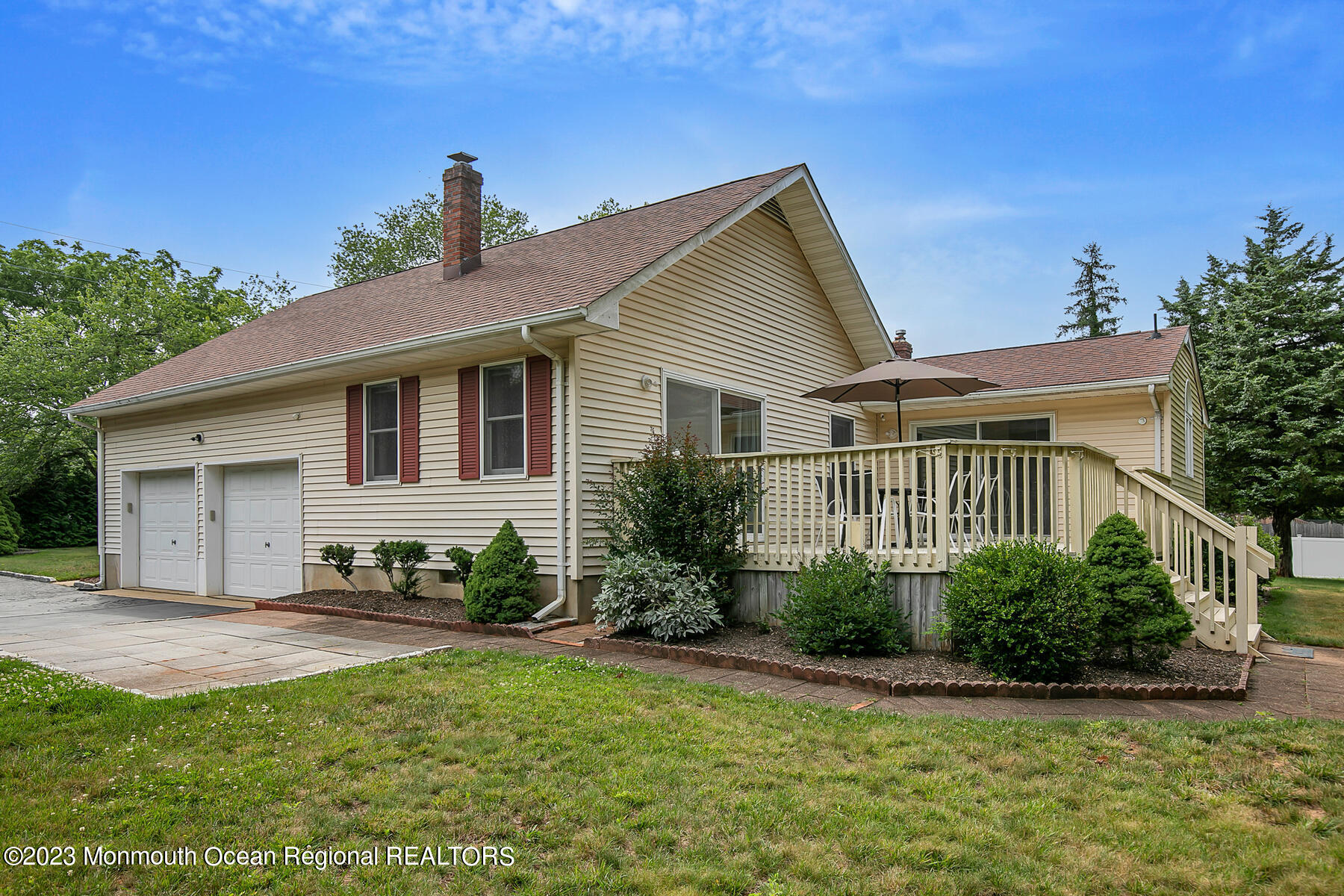 112 Middletown Lincroft Road