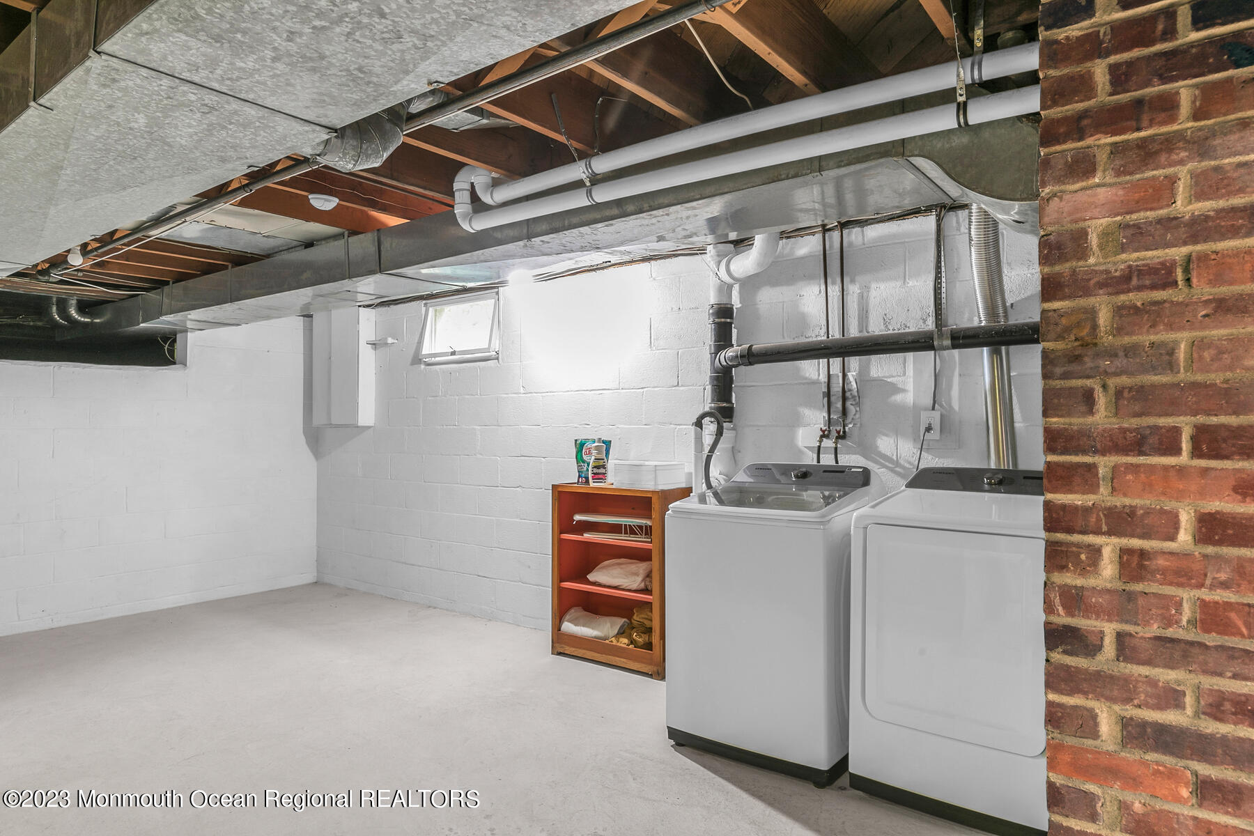 112 Middletown Lincroft Road